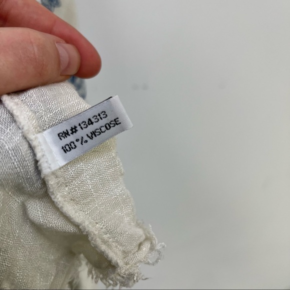 Blue and Cream Viscose Beach Coverup - Picture 4 of 4